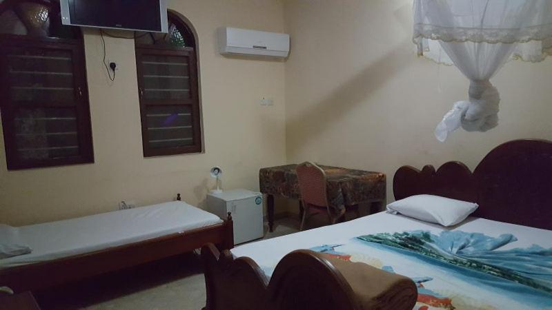 Funguni Palace Hotel - image 9