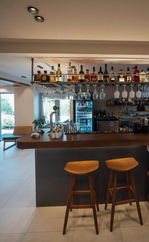 Eterrano Seaside Retreat - image 17
