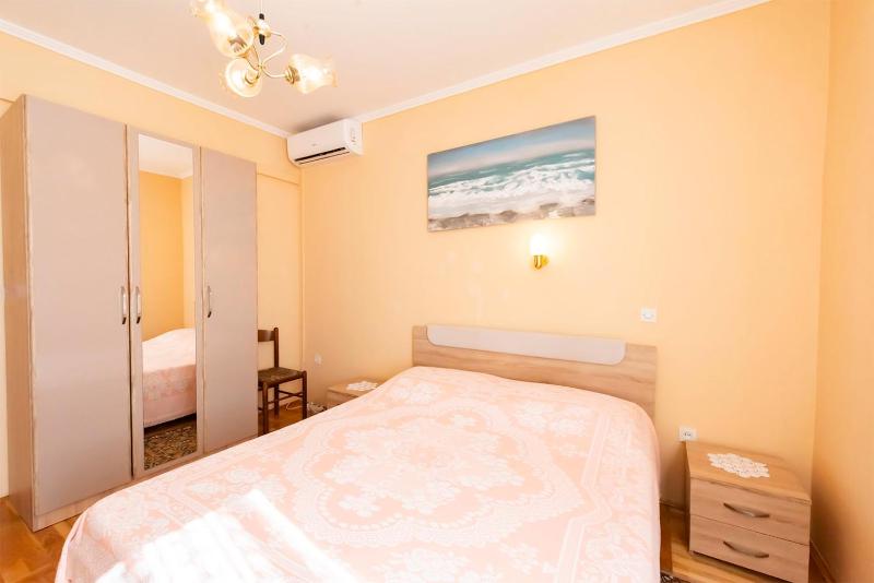Apartments Bepina - image 5