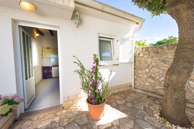 Apartments Bepina - image 22