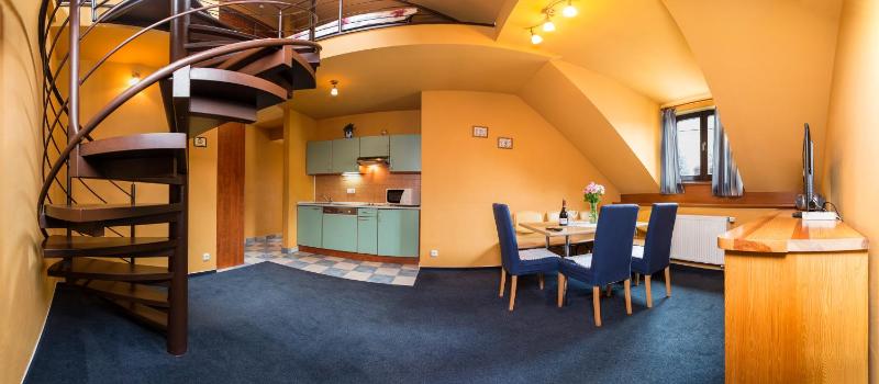 Duplex Apartment (6 Adults) image 2