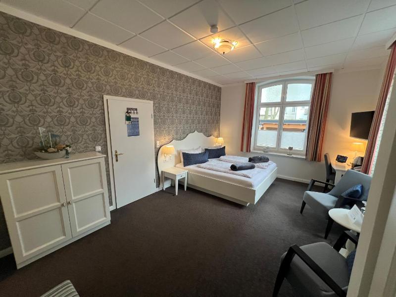 Hotel Strandvilla Janine - image 40