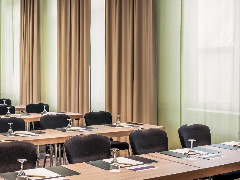 Mercure Hotel Duesseldorf City Center - image 44
