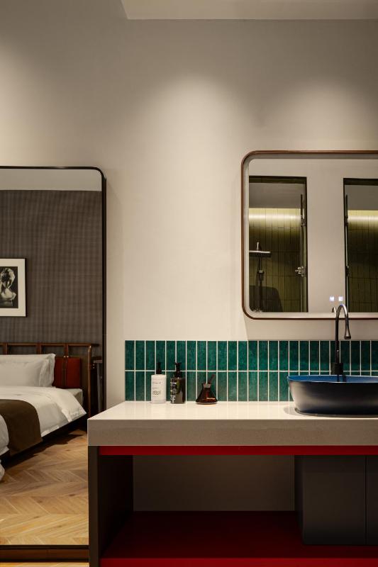 Li'an Designer Hotel Jiefangbei Pedestrian Street Shibati - image 17