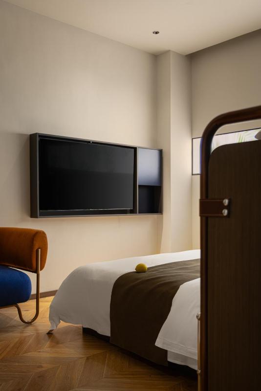 Li'an Designer Hotel Jiefangbei Pedestrian Street Shibati - image 32