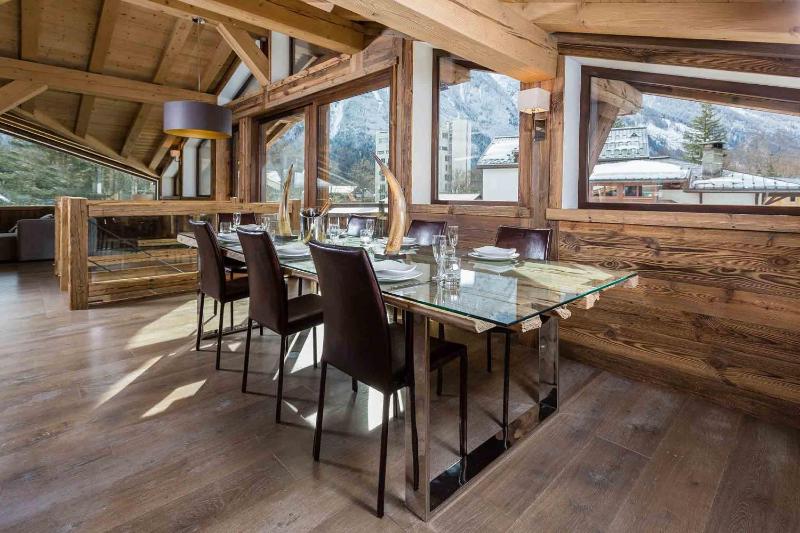 Superior Chalet image 3