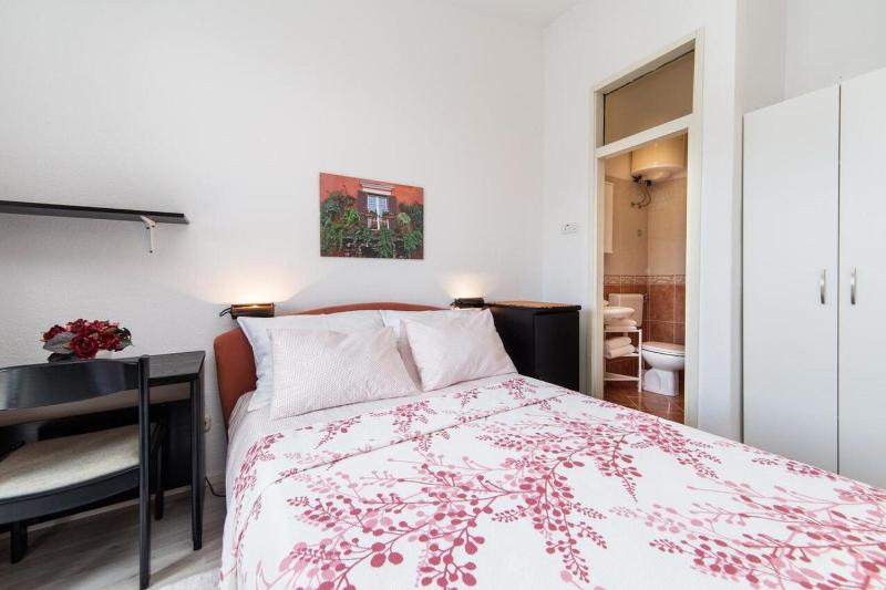 Apartments Palma - image 13