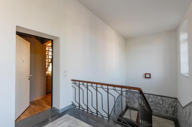 Verdi 1928 A Cozy Wallside Retreat - image 13