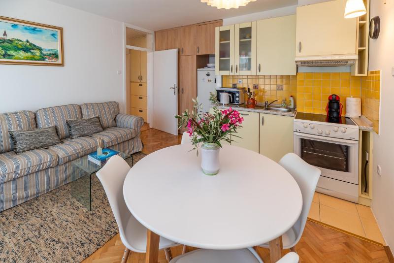 Apartment Mara - image 11