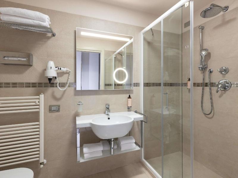 Mercure Rimini Artis - image 2