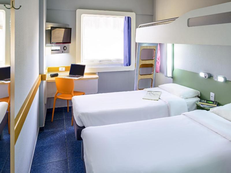 Ibis Budget Belem - image 25