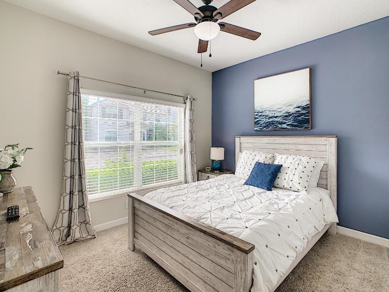 3065 - 5BR w Pool 10min Disney 2 Water Parks - image 9