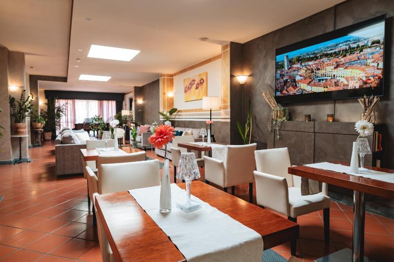 Hotel Carignano - image 15