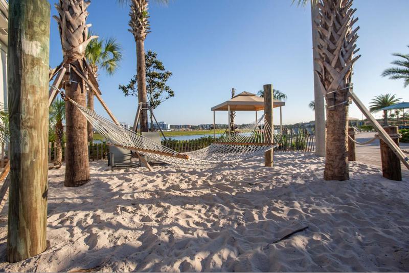 4916 - 5BR w Pool 10min Disney 2 Water Parks - image 4
