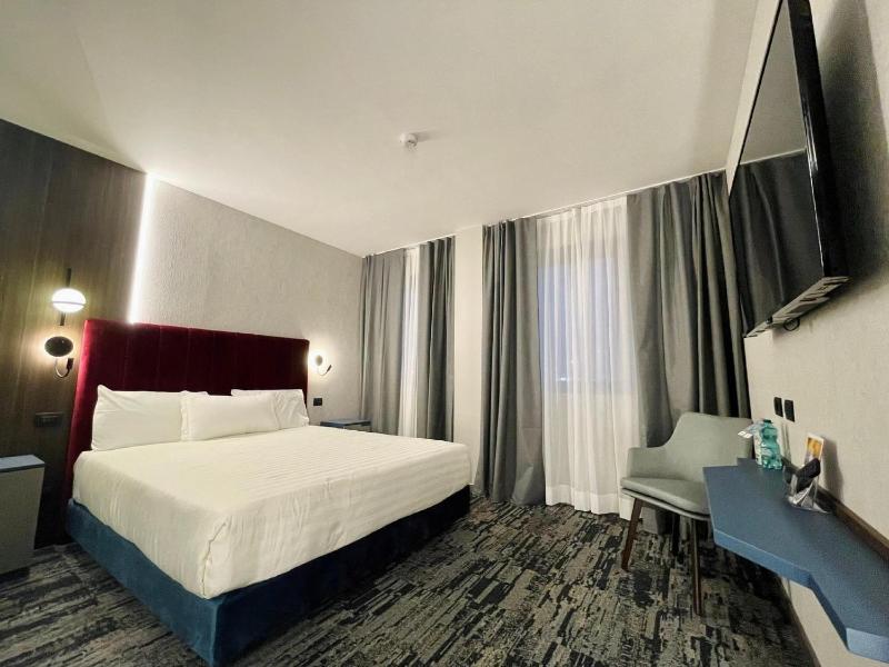 Mercure Rome Leonardo da Vinci Airport - image 45