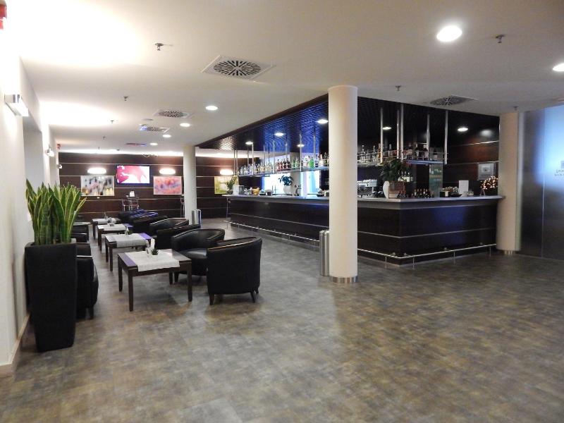 Mercure Rome Leonardo da Vinci Airport - image 33