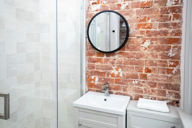 Settle in Southampton - Stylish Self Check-In Rooms & Suites - image 30