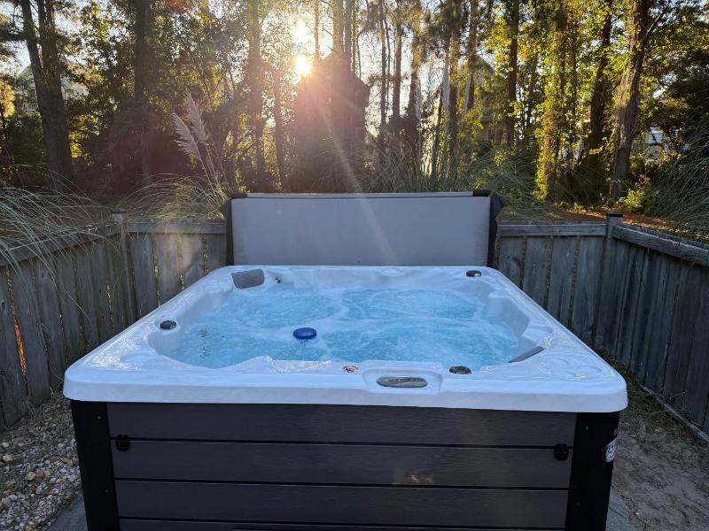 4min to Beach w Pool GameRoom & Fall '25 Hot Tub - image 15