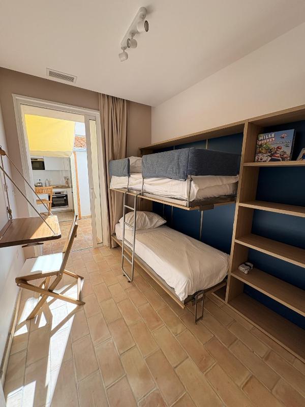 HOTEL JARDINS DE PORQUEROLLES - image 24