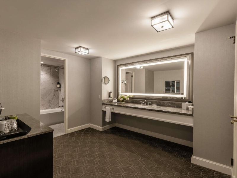 Fairmont Olympic Hotel - Seattle - image 4