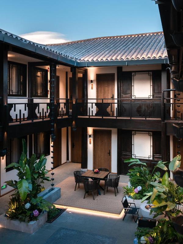 Liu Ruju Song's Courtyard - image 30