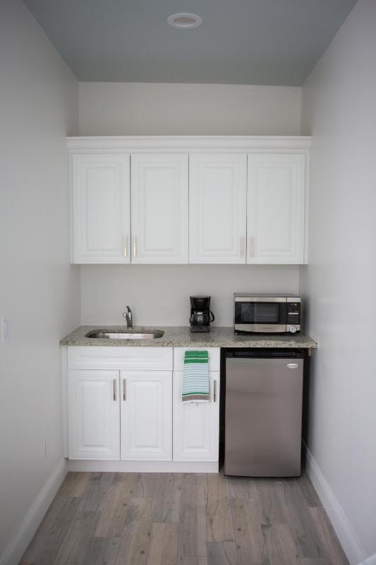 Four-Bedroom House image 3