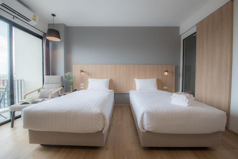 Balcony Room image 3