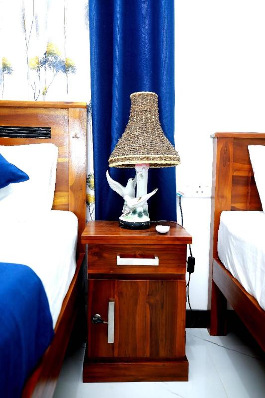 Lisky villa Blue Beach Hiriketiy - image 13