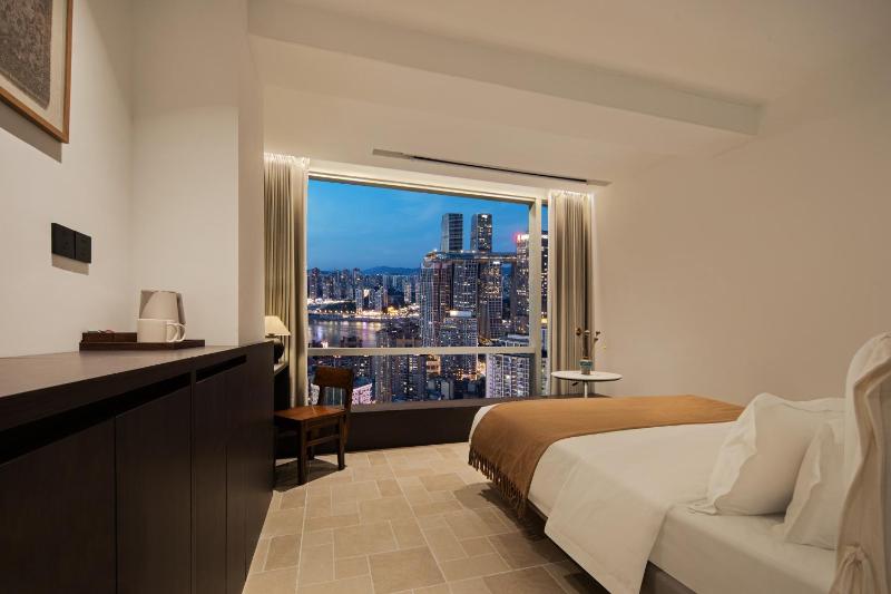 Mi Xi Yue Riverside Hotel Jiefangbei Branch We offer airport and station pick-up servicesPlease make a reservation one day in advance - image 23