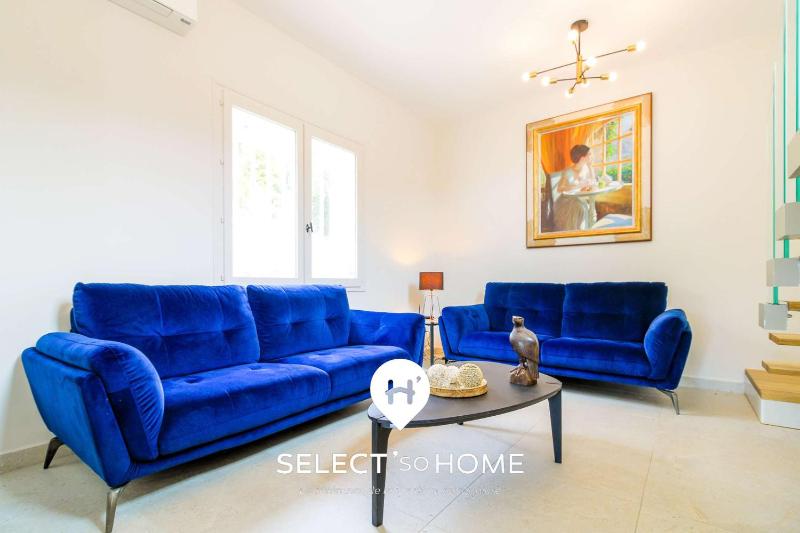 SELECT'soHOME - Villa avec piscine spa et babyfoot pour 10 à proximité de la plage d'Aiguebelle ! - 5 ETOILES - VILLA MANDARINIERS - image 11