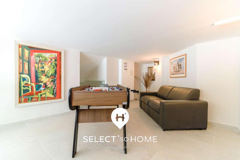 SELECT'soHOME - Villa avec piscine spa et babyfoot pour 10 à proximité de la plage d'Aiguebelle ! - 5 ETOILES - VILLA MANDARINIERS - image 9
