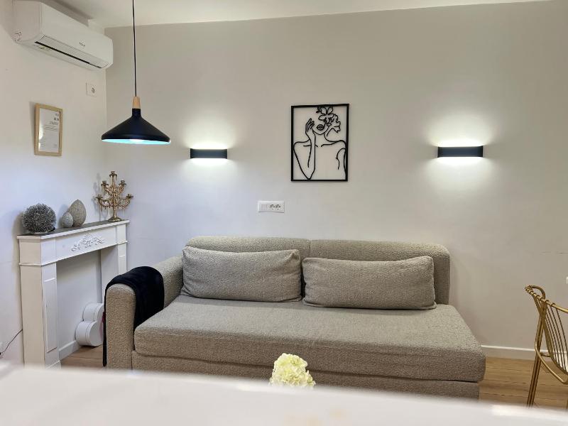 Bllok Scandi Apartments 2 Self -check-in Tirana - image 9