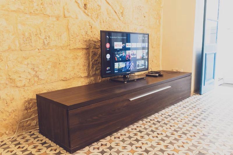 Charming 2 bedroom maisonette in Valletta JELL1-3 - image 12
