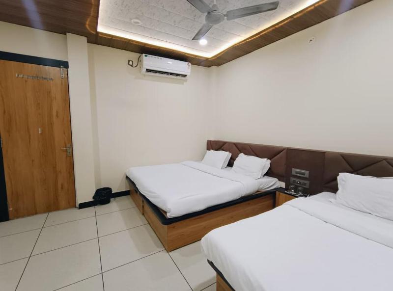 Hotel Shree Anadi Palace - image 14