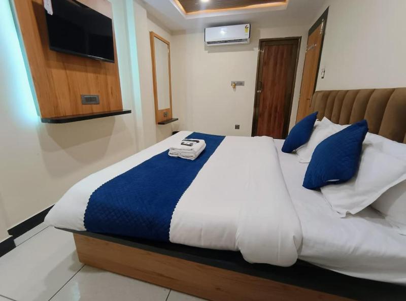 Hotel Shree Anadi Palace - image 10