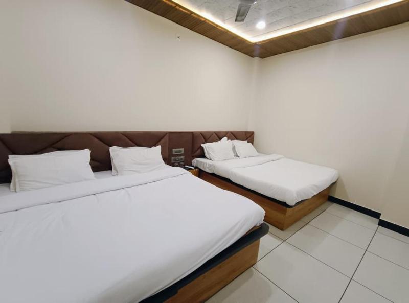 Hotel Shree Anadi Palace - image 26