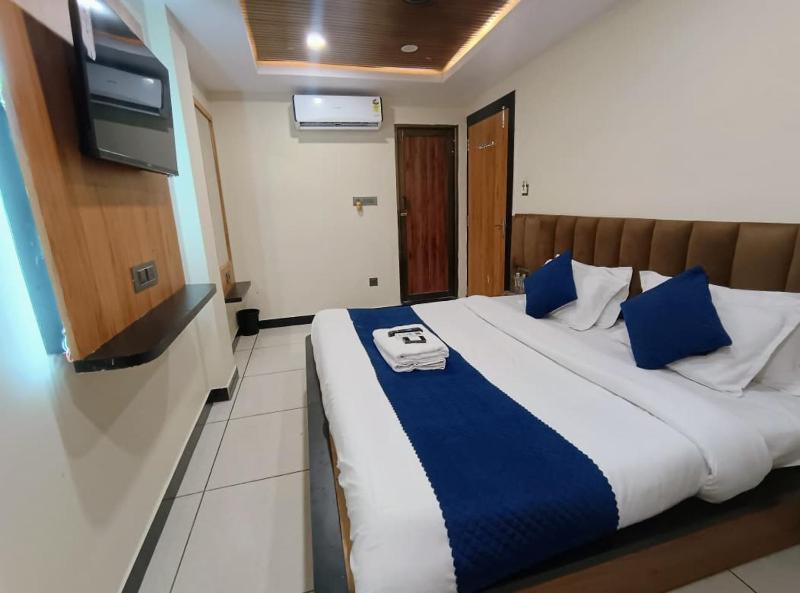 Hotel Shree Anadi Palace - image 18