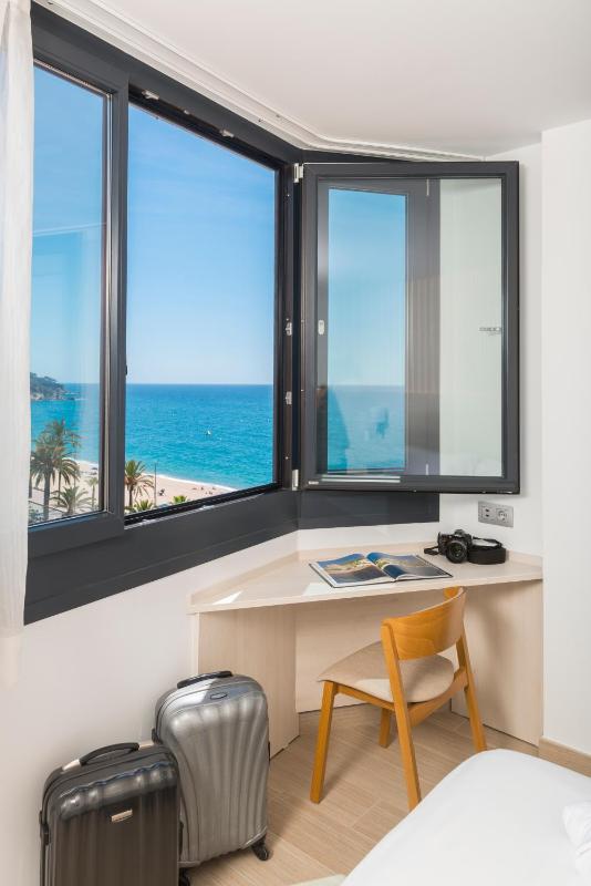 Hotel Marsol - image 32