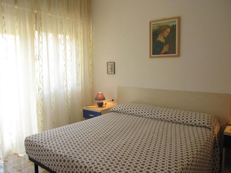 Grado Pineta flat with terrace - image 19