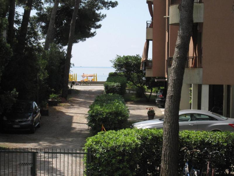 Grado Pineta flat with terrace - image 18