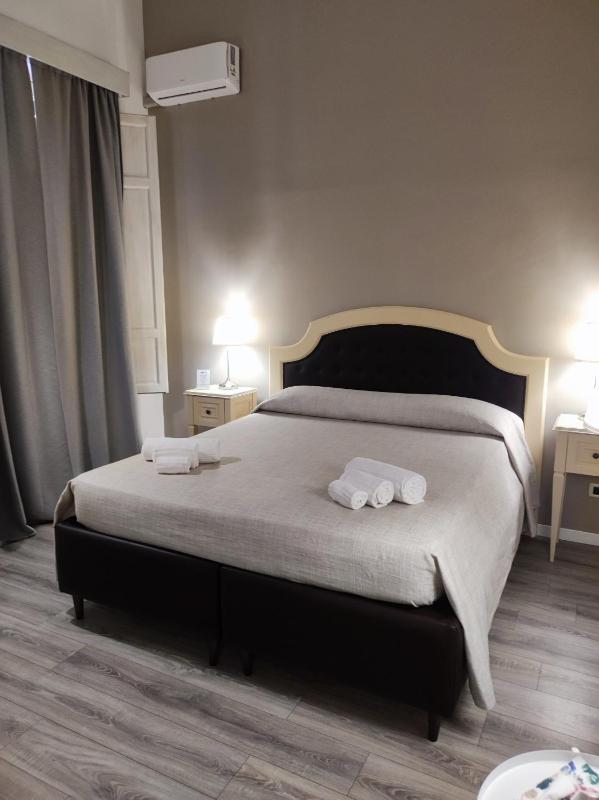 La Collegiata Guest House - image 14