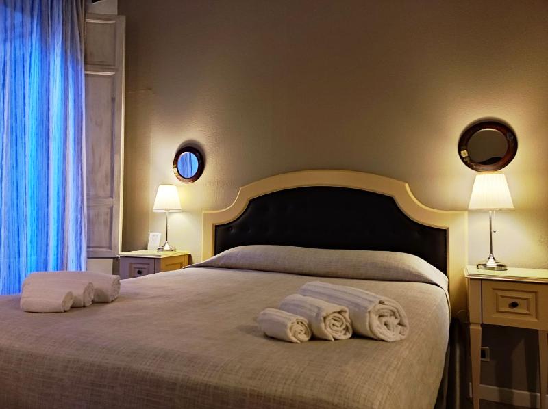 La Collegiata Guest House - image 11