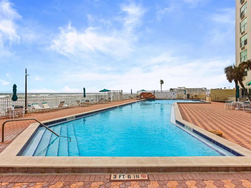 Westgate Harbour Beach Resort - image 8