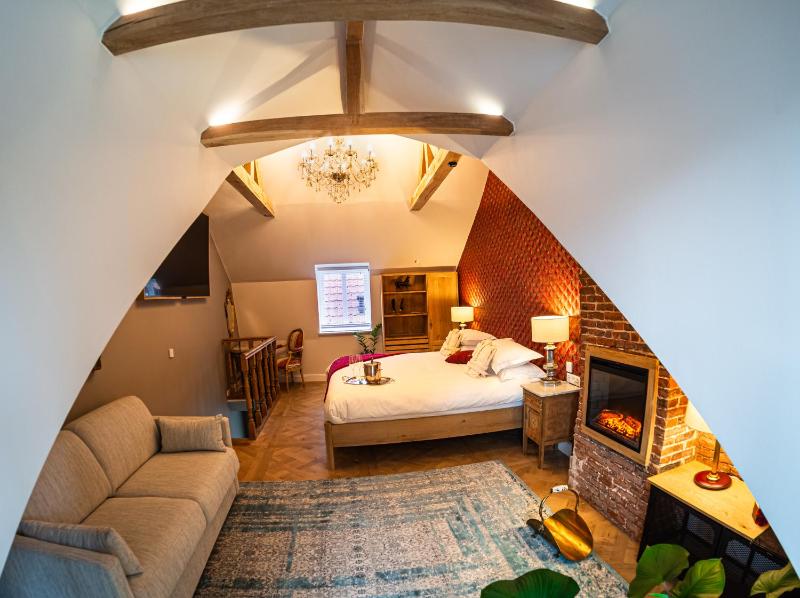 Lovelace Suites Bruges by Threads of Time Hotel - image 12