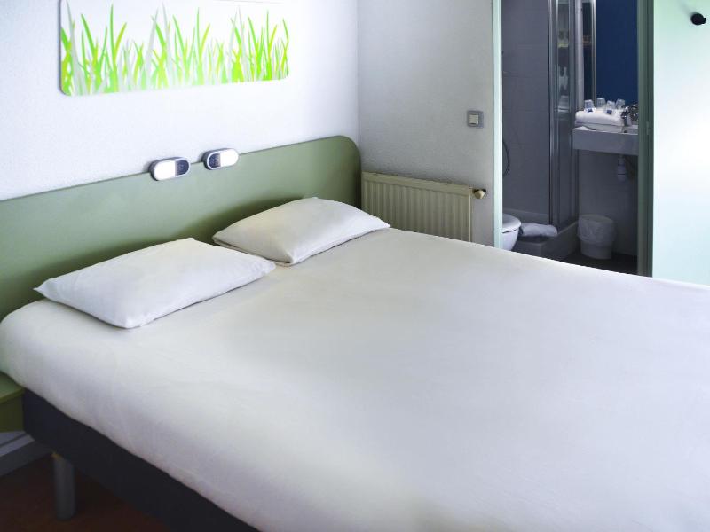 ibis budget Hyères Centre-Ville - image 21