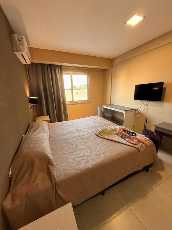 Hotel Alvarado Suites - image 2