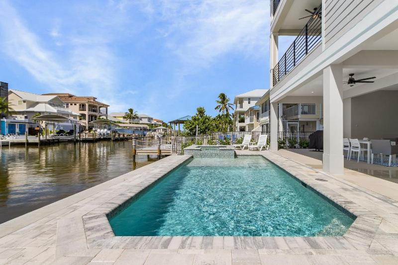 Brand New Luxury Build 265 Carolina Ave- Heated Pool Hot Tub home - image 48
