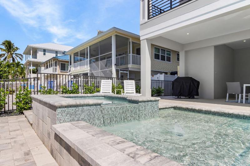 Brand New Luxury Build 265 Carolina Ave- Heated Pool Hot Tub home - image 13