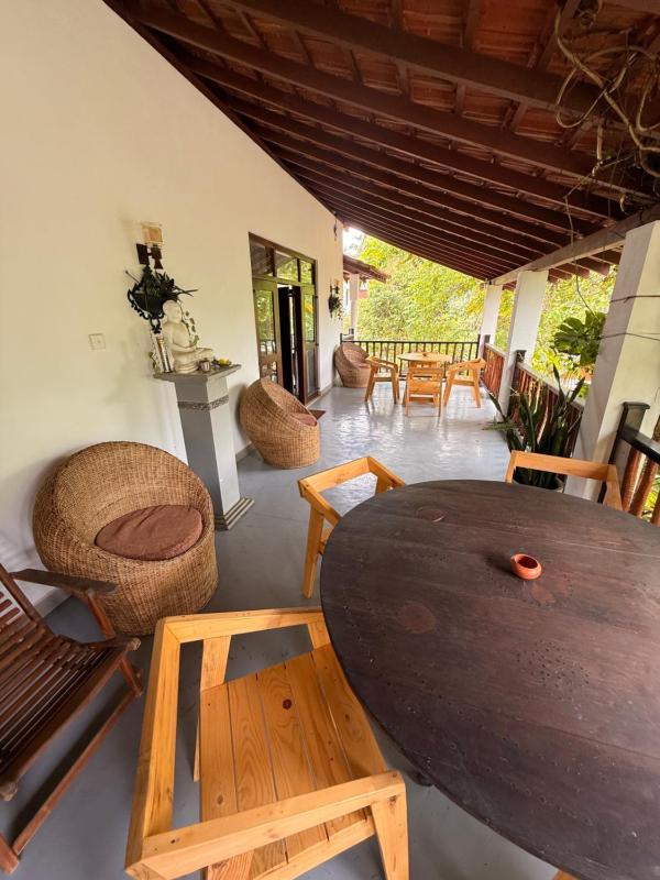 Emma's Sea View - image 33