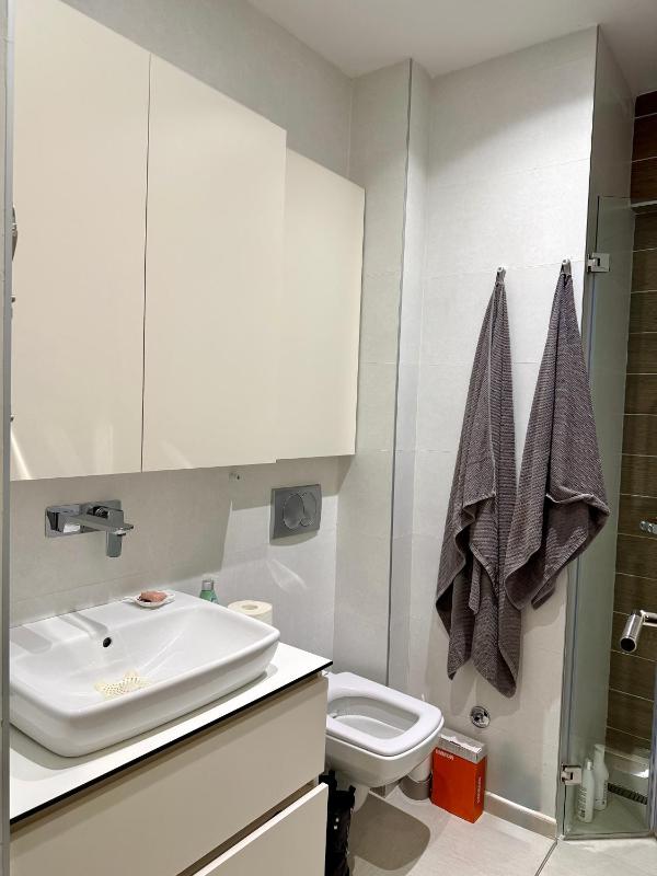 Cozy Luxury Studio with City View - image 8